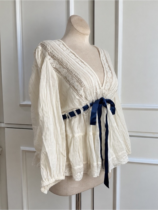 Free People Tops - NWT Free People Favorite Romance Tunic - Small